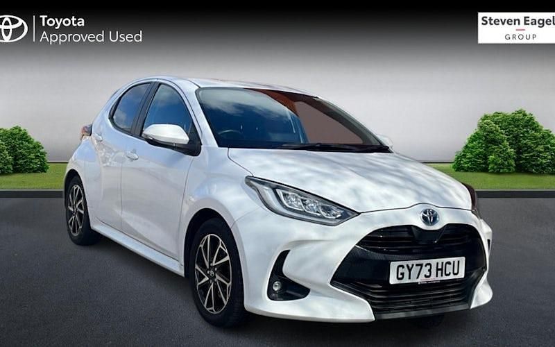 Used Toyota Yaris Hybrid Design 116 HP (85 kW) 2026 Hatchback