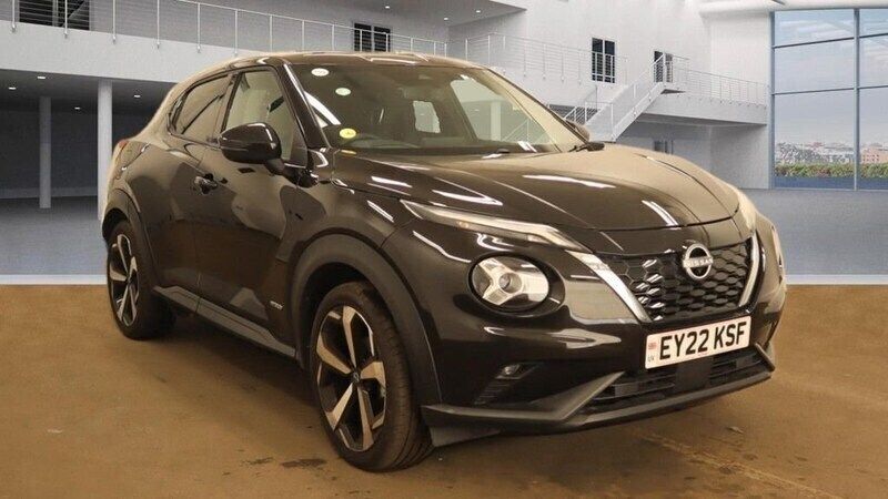 Black Used 2022 Nissan Juke Tekna SUV | £18,499 (Fair price) - Image 1/4
