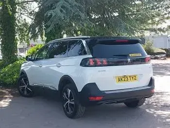 Used Peugeot 5008 GTi 131 HP (96 kW) 2023 White SUV