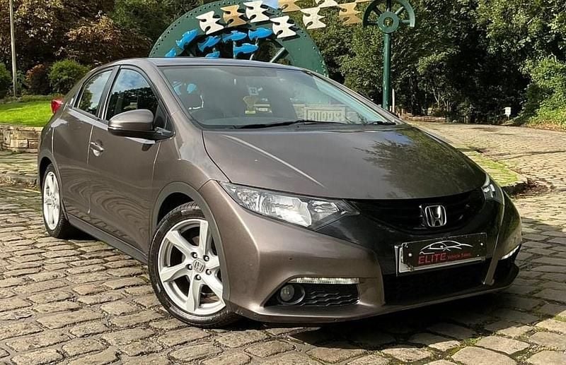 Brown Used 2014 Honda Civic ES Hatchback | £4,000 (Good price) - Image 1/4