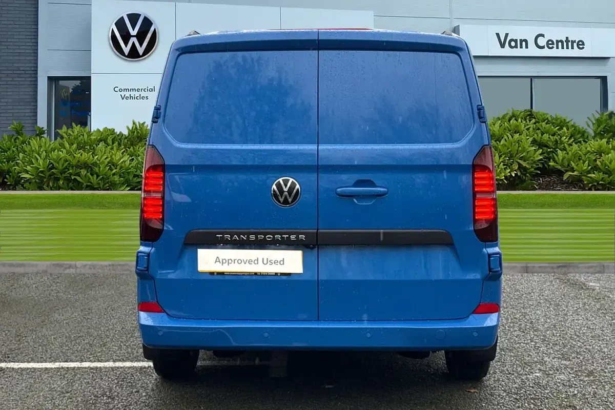 Nouă VW Transporter Pro 2025 Albastru Van