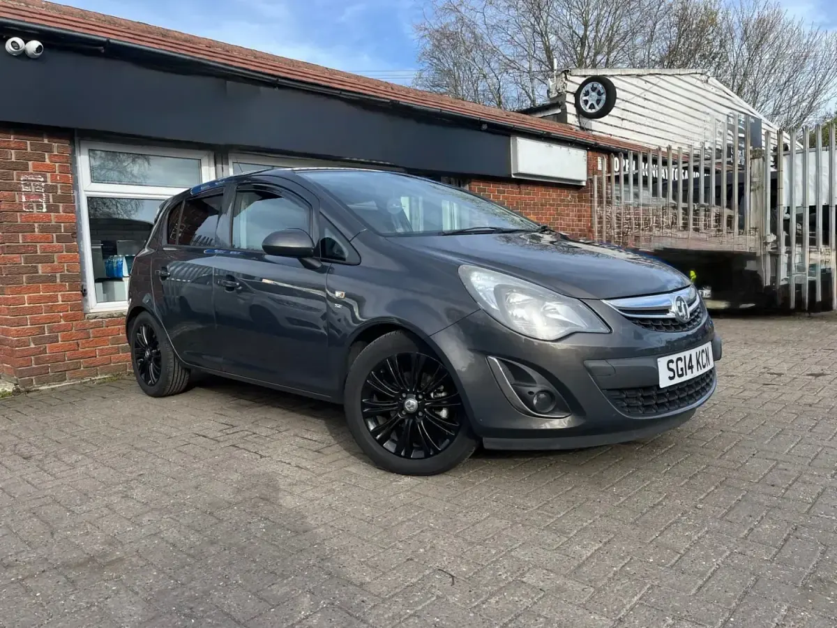 Używany Vauxhall Corsa 2014 Szary Hatchback