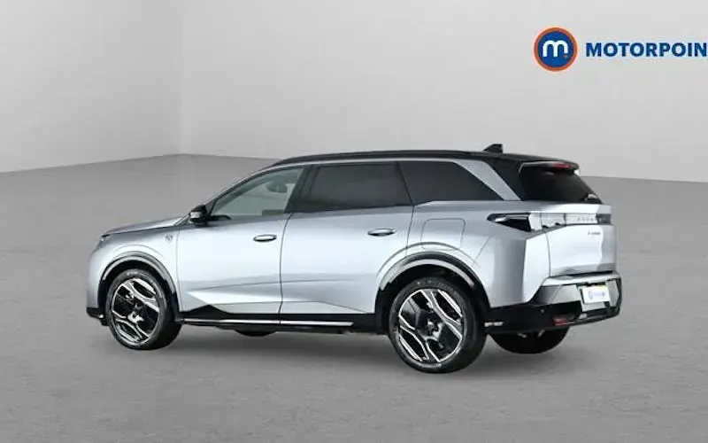 Used Peugeot e-5008 GTi 156 kW (213 HP) 2026 SUV