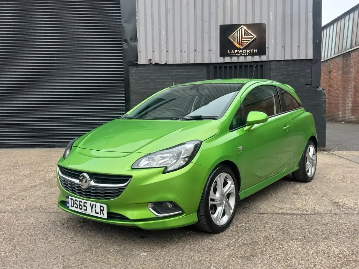 Used Vauxhall Corsa SRi 2015 Green Hatchback