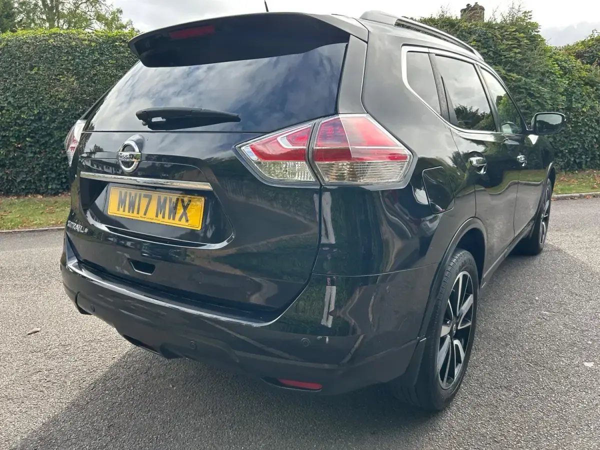 Używany Nissan X-Trail Tekna 130 KM (95 kW) 2017 Czarny SUV
