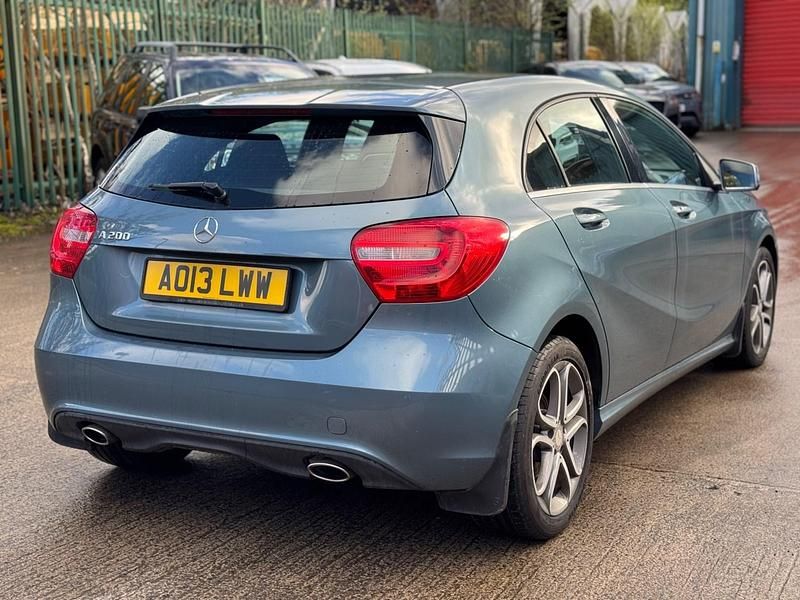 Used Mercedes A200 2013 Blue Hatchback