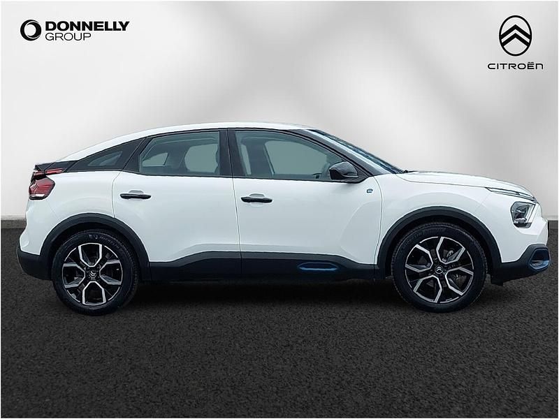 Used Citroën e-C4 98 kW (134 HP) 2023 White Hatchback