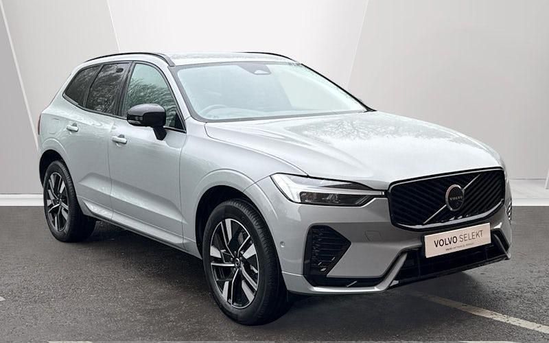 Used Volvo XC60 Plus 250 HP (183 kW) 2024 Grey SUV