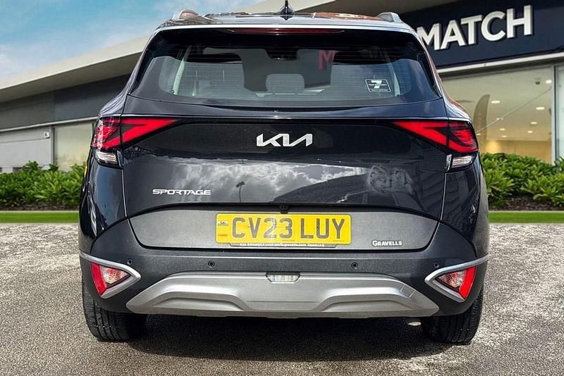 Usado Kia Sportage 2023 Preto SUV