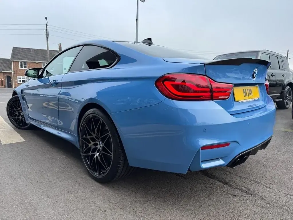 Begagnad BMW M4 Competition Edition 450 HK (330 kW) 2018 Blå Sportkupé