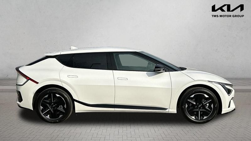 Used Kia EV6 GT-Line 239 kW (325 HP) 2025 White SUV