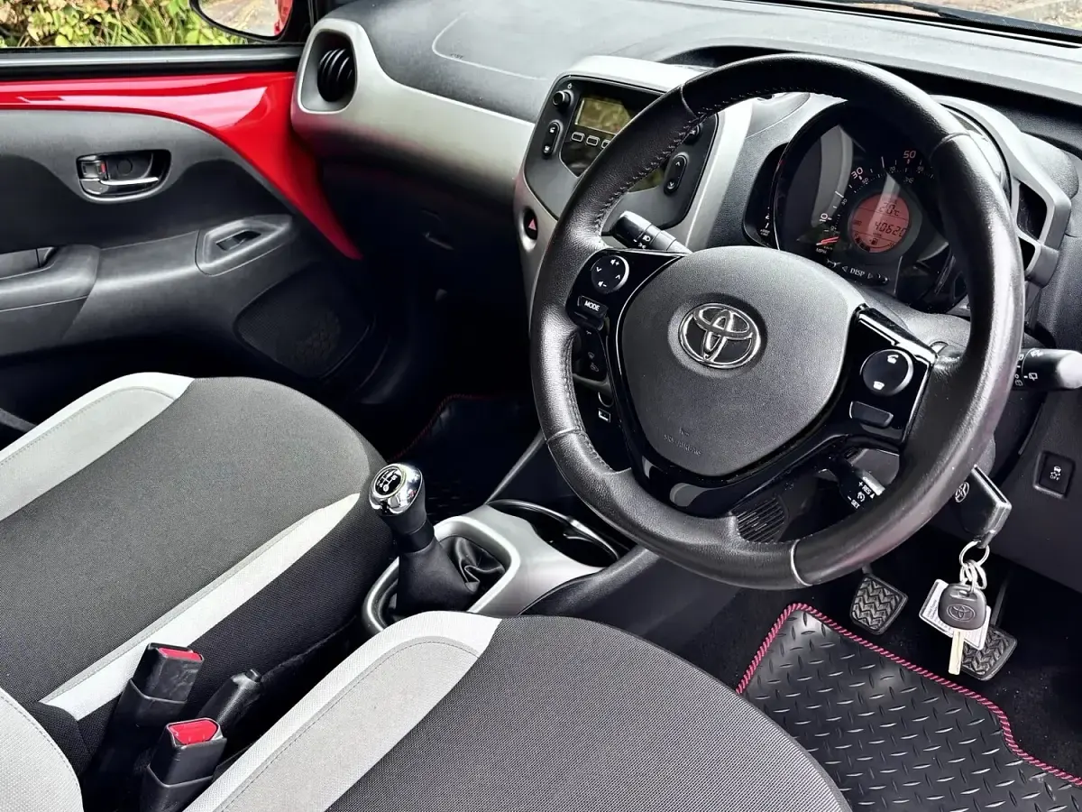 Used Toyota Aygo X-play 2017 Red Hatchback