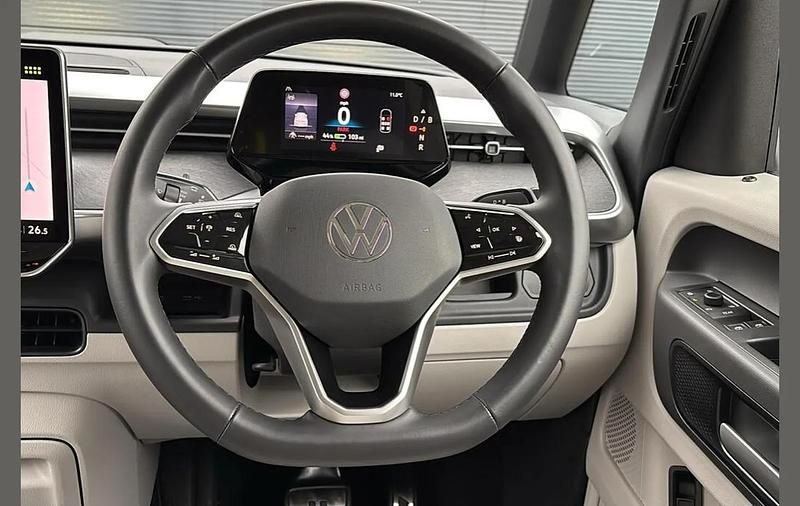 Used VW ID. Buzz Pro 210 kW (286 HP) 2025 Blue MPV