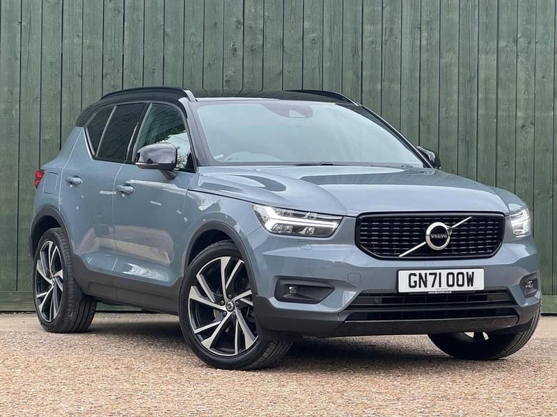 Grey Used 2021 Volvo XC40 R-Design Pro SUV | £20,500 (Fair price) - Image 1/3