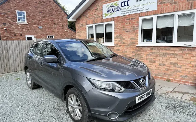Second-hand Nissan Qashqai Acenta 116 CP (85 kW) 2016 SUV