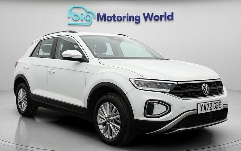 White Used 2023 VW T-Roc S SUV | £17,200 (Fair price) - Image 1/4