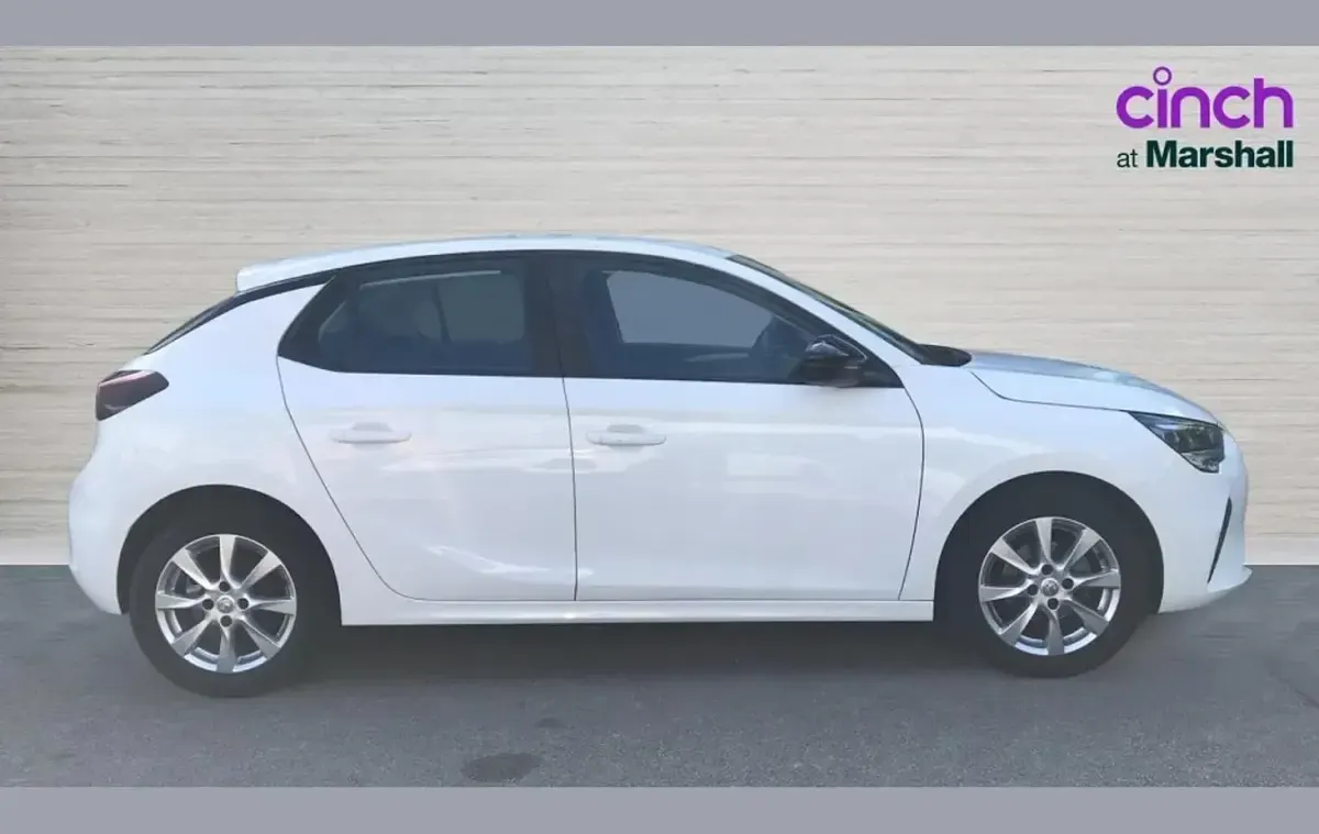 Used Vauxhall Corsa Edition 73 HP (53 kW) 2022 White Hatchback