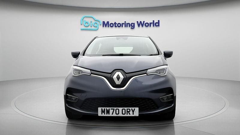 Used Renault Zoe Iconic 80 kW (109 HP) 2021 Grey Hatchback