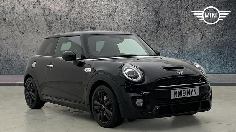 Black Used 2019 Mini Cooper S Hatch Hatchback | £17,790 (Fair price) - Image 1/4