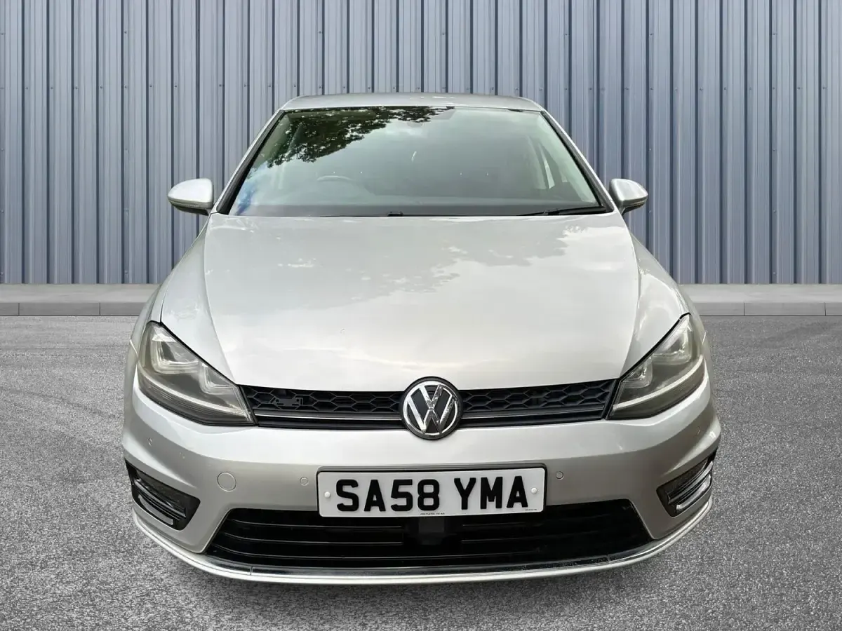 Used VW Golf VII Match 2015 Silver Hatchback