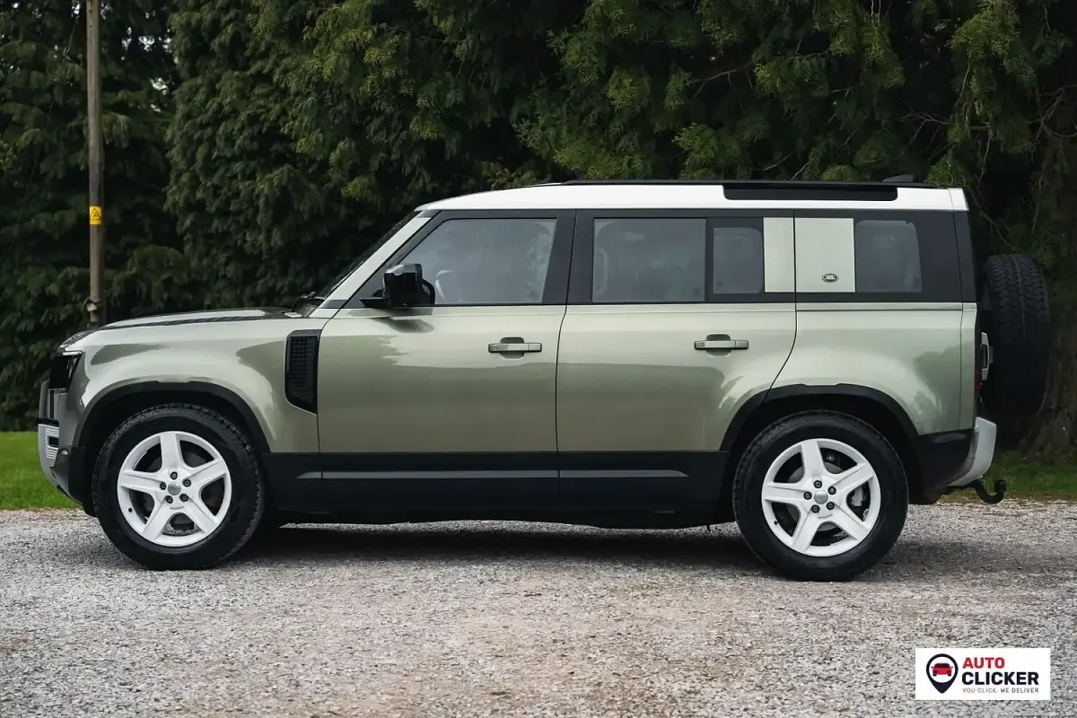 Used Land Rover Defender SE 250 HP (183 kW) 2022 Green SUV