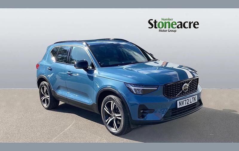 Used Volvo XC40 Plus 161 HP (118 kW) 2023 Blue SUV