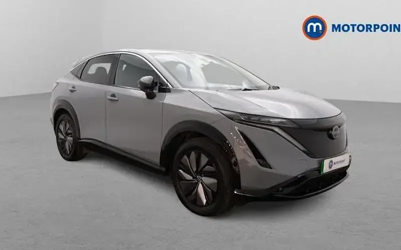 Usado Nissan Ariya Advance 177 kW (242 HP) 2025 SUV