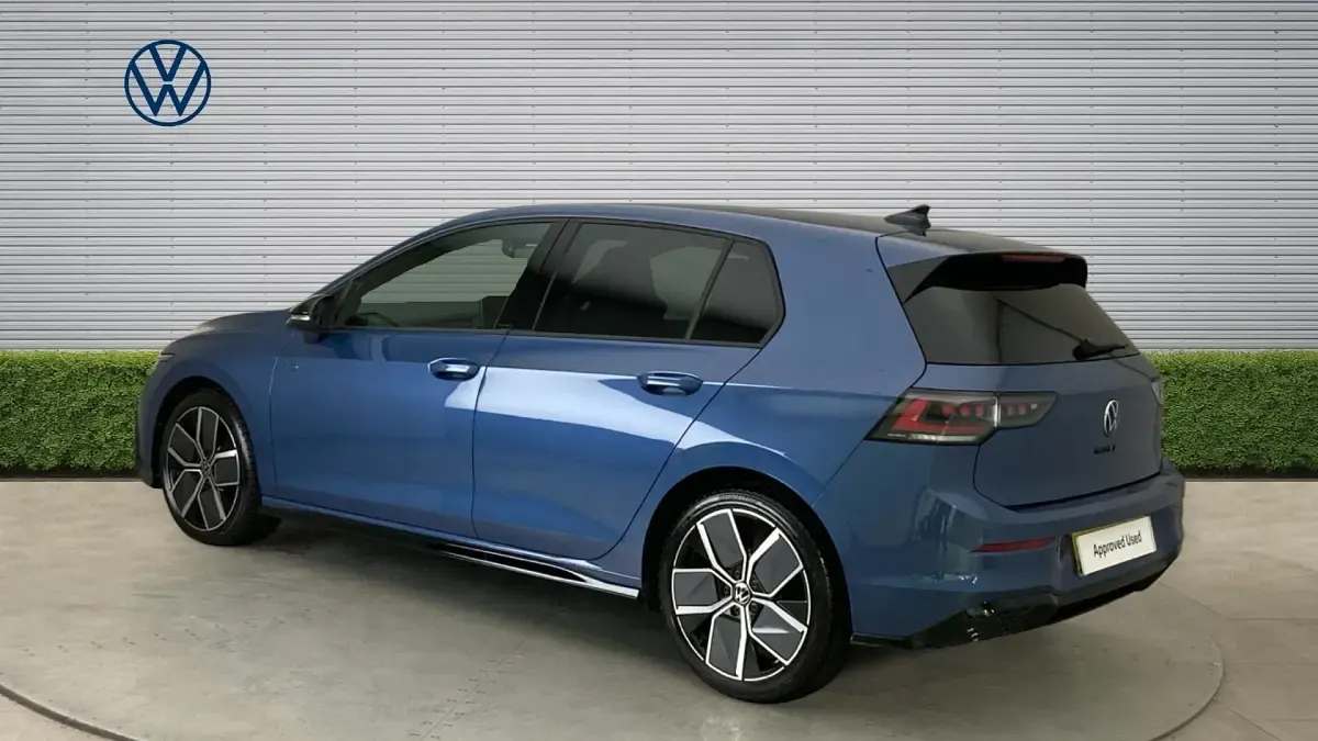 Used VW Golf VIII Black Edition 150 HP (110 kW) 2025 Blue Hatchback