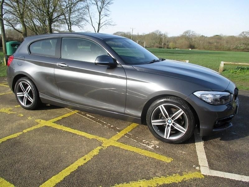 Used BMW 116 Sport Line 2016 Grey Hatchback