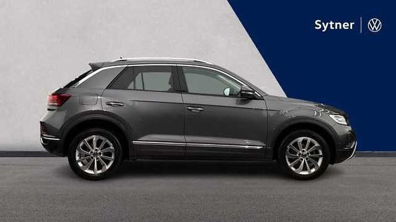 Usado VW T-Roc 150 HP (110 kW) 2022 SUV