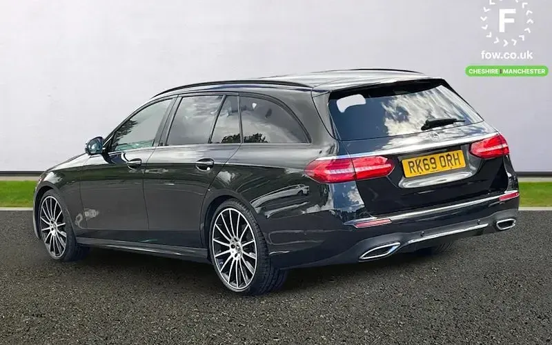 Used Mercedes E220 Active 194 HP (142 kW) 2019 Black Estate