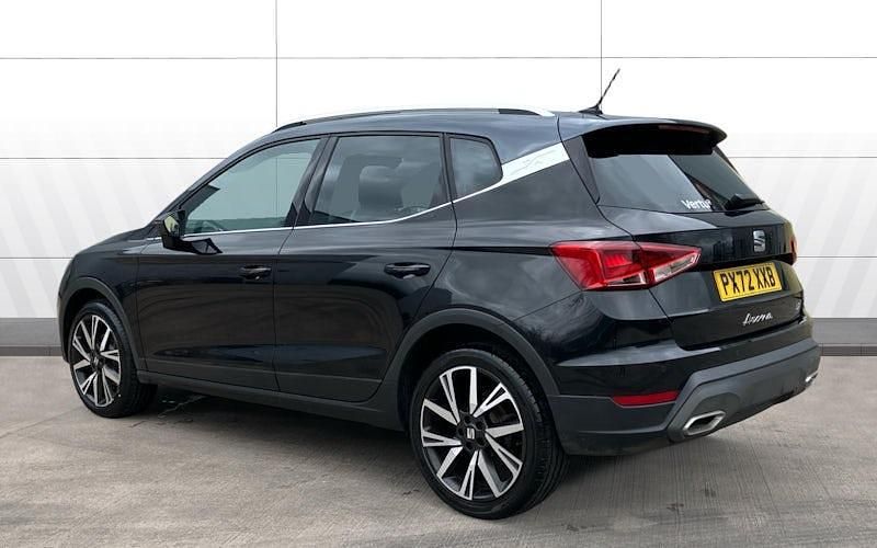 Używany Seat Arona FR 110 KM (80 kW) 2022 Czarny SUV