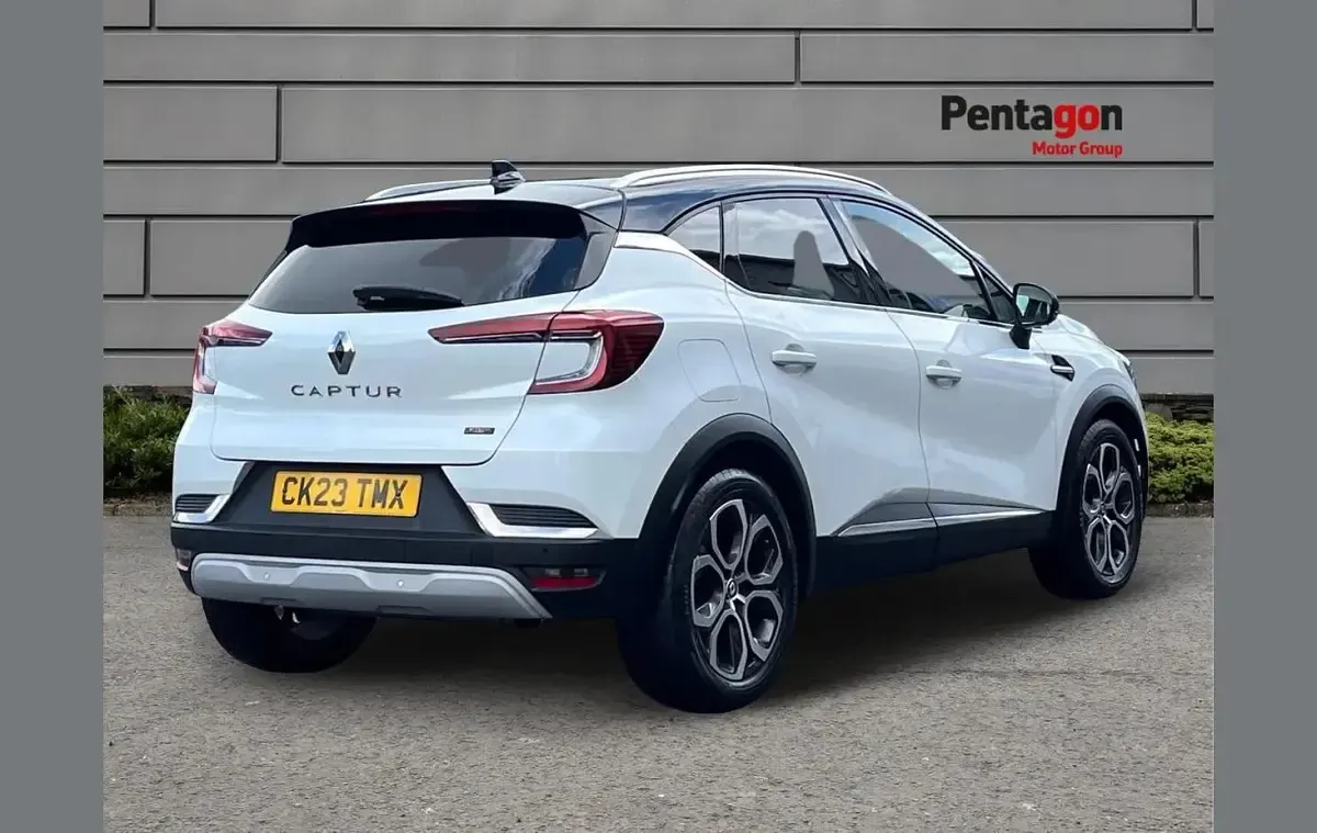 Used Renault Captur Techno 143 HP (105 kW) 2023 Other SUV