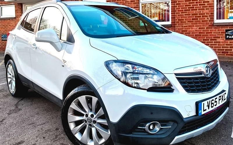Used Vauxhall Mokka 140 HP (102 kW) 2015 White SUV