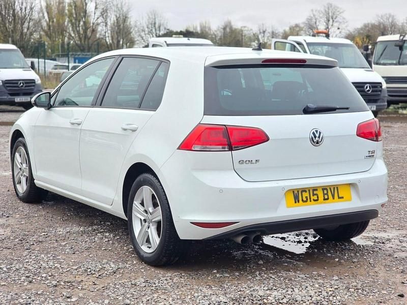 Used VW Golf VII Match 122 HP (89 kW) 2015 White Hatchback