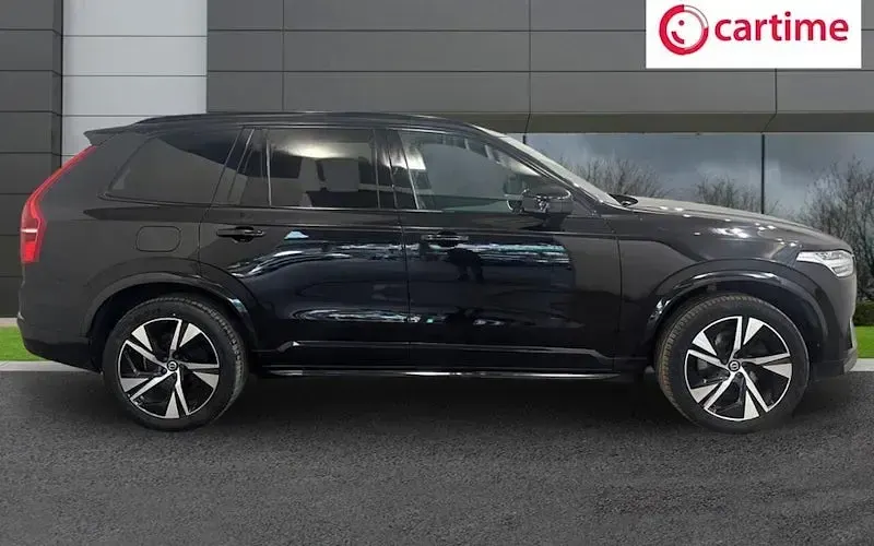Used Volvo XC90 R-Design 250 HP (183 kW) 2020 Black SUV