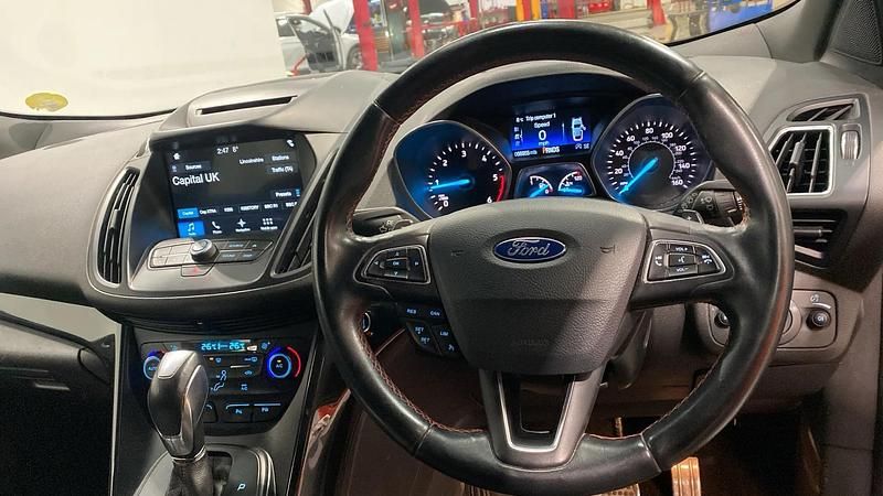 Used Ford Kuga ST-Line 120 HP (88 kW) 2018 Green SUV