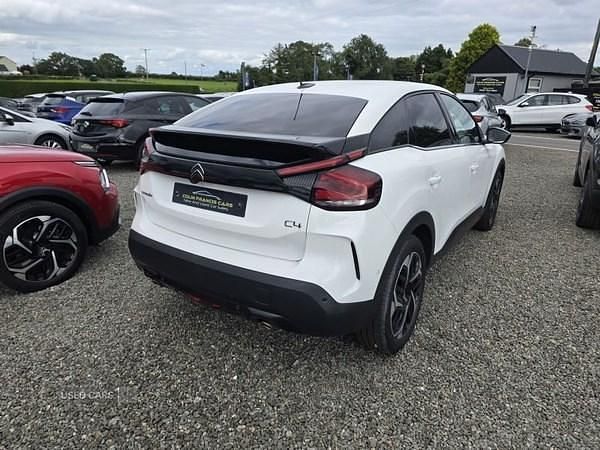 Used Citroën C4 PureTech 2022 White Hatchback