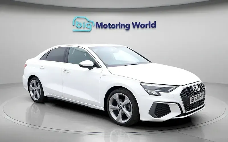 Used Audi A3 S-Line 150 HP (110 kW) 2024 White Sedan