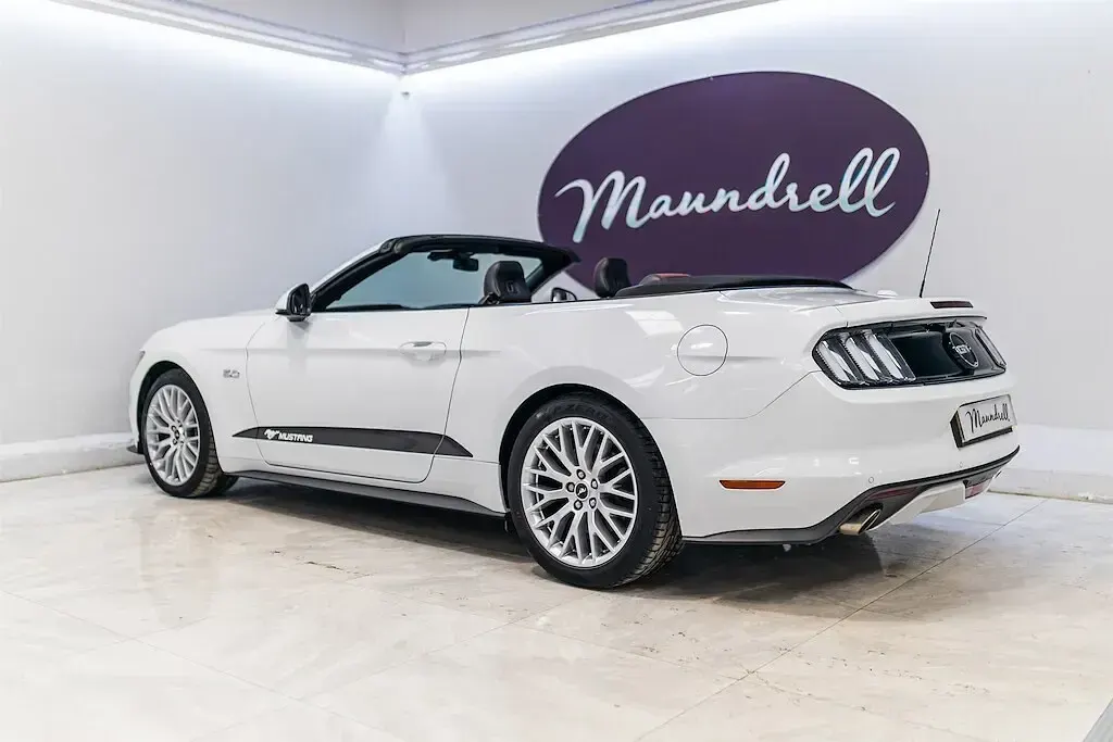 Used Ford Mustang GT 2017 White Cabriolet