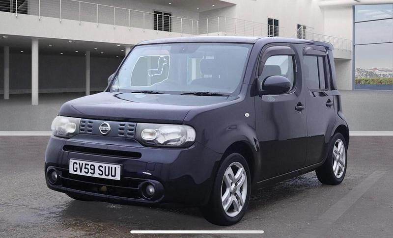 Used Nissan Cube 110 HP (80 kW) 2010 Black Hatchback