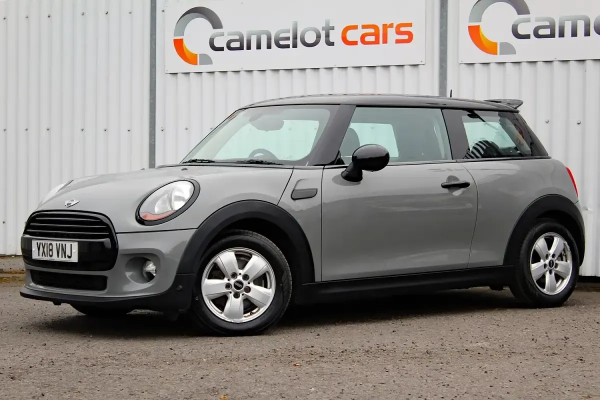 Used Mini Cooper D Hatch 2018 Grey Hatchback