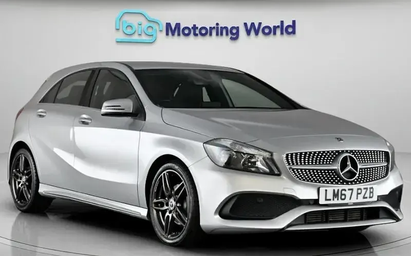 Used Mercedes A180 AMG line 109 HP (80 kW) 2018 Hatchback