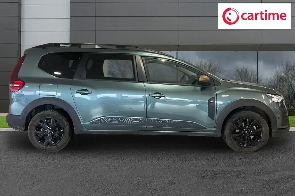 Używany Dacia Jogger Extreme 140 KM (102 kW) 2025 Zielony Minivan