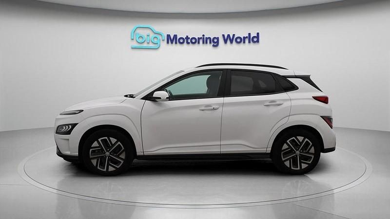 Second-hand Hyundai Kona Premium 10 kW (14 CP) 2022 SUV