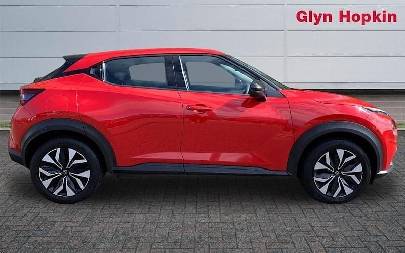 Gebraucht Nissan Juke Acenta 117 PS (86 kW) 2022 Rot SUV