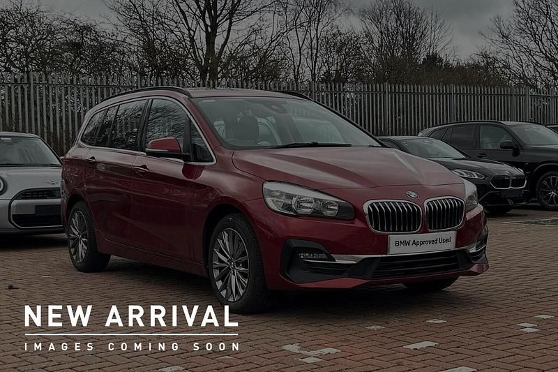 Used BMW 218 Gran Tourer Luxury Line 138 HP (101 kW) 2019 Red MPV