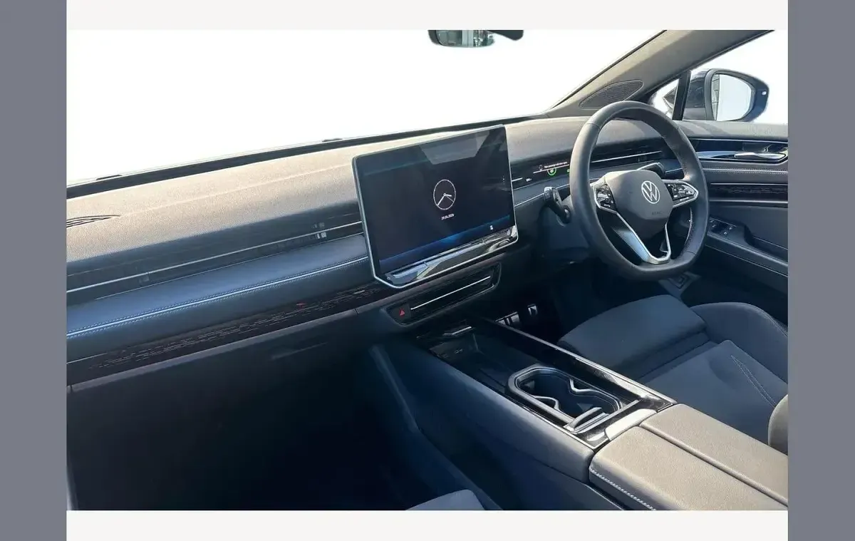 Used VW ID.7 Pro 210 kW (286 HP) 2026 Silver Hatchback