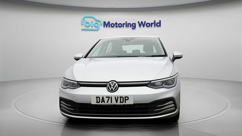 Used VW Golf VII Style 150 HP (110 kW) 2021 Silver Hatchback