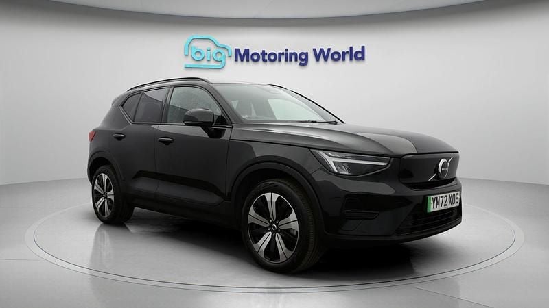 Used Volvo XC40 Core 300 kW (408 HP) 2022 Black SUV
